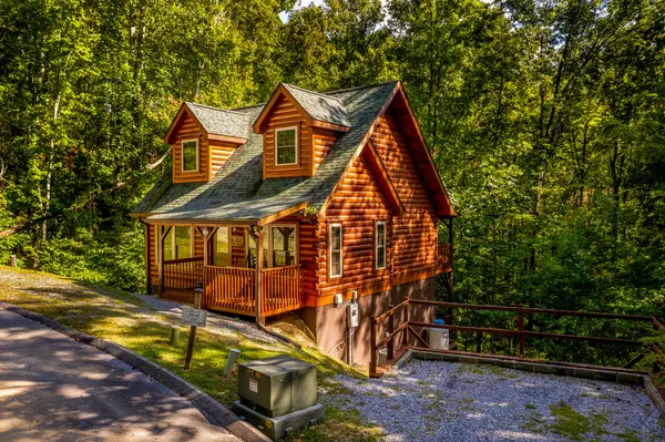 2205 Meredith Way, Sevierville, TN 37876