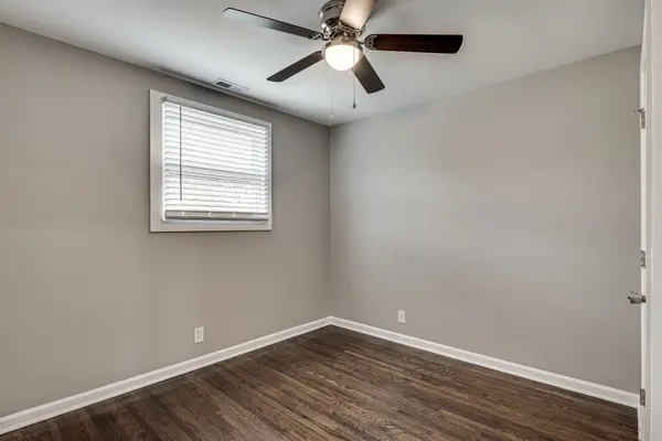 108 Donna Dr #B, Hendersonville, TN 37075