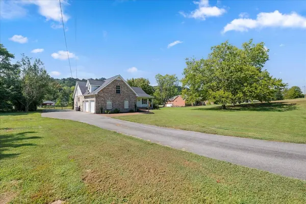 3011 Tyree Springs Rd, Hendersonville, TN 37075