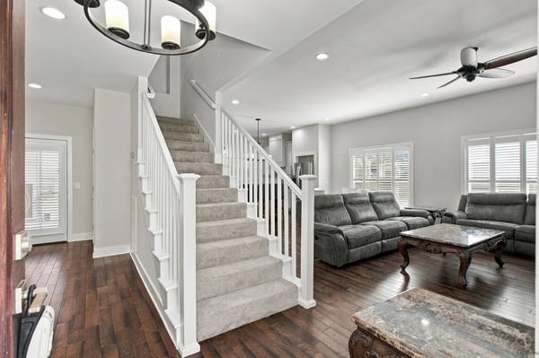 1208 Wiltshire Ct, Columbia, TN 38401
