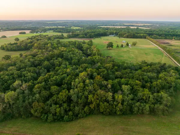 2395 SW County RD, Rich Hill, MO 64779
