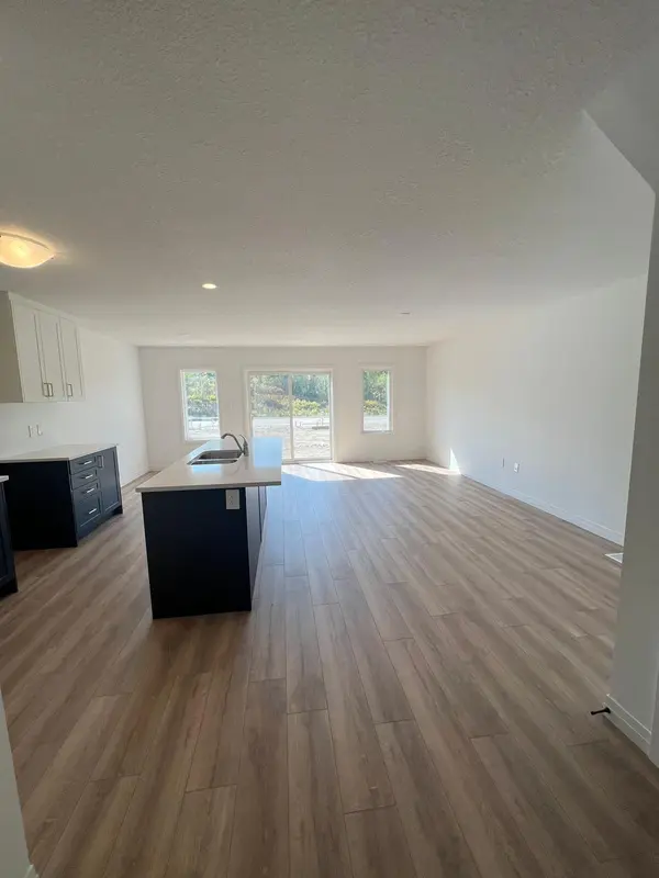 81 Queensbrook CRES, Cambridge, ON N1R 5S3