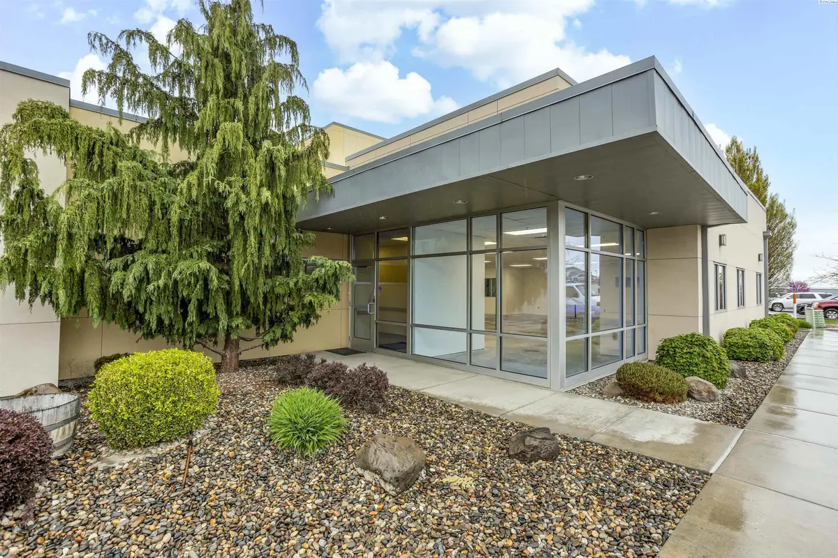 6802 W Rio Grande Ave #C, Kennewick, WA 99336