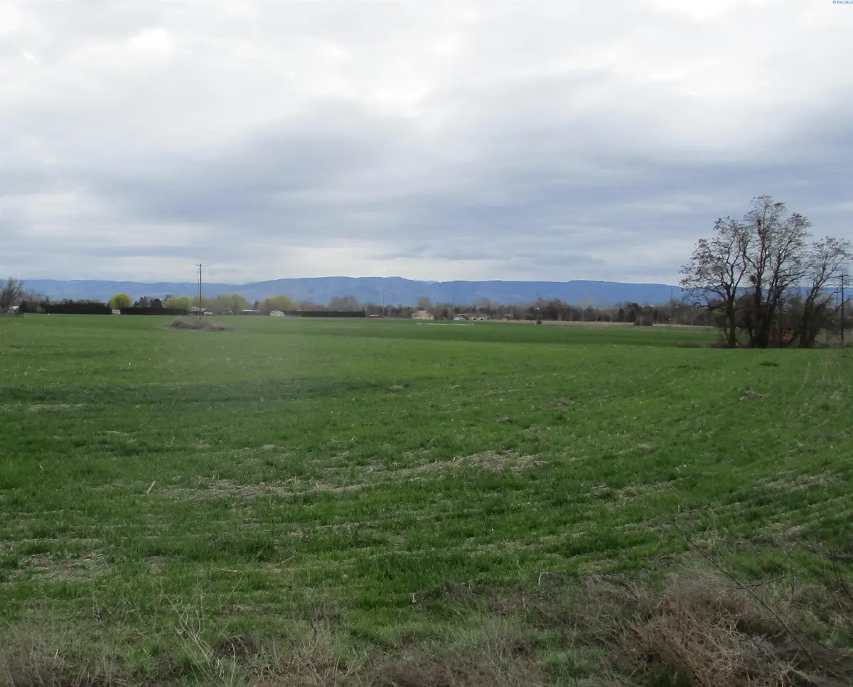tbd Bunchgrass Lane, Walla Walla, WA 99362