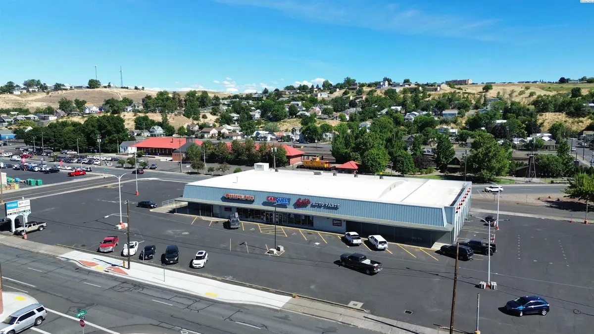 320 SW Emigrant Ave, Pendleton, Other, OR 97801