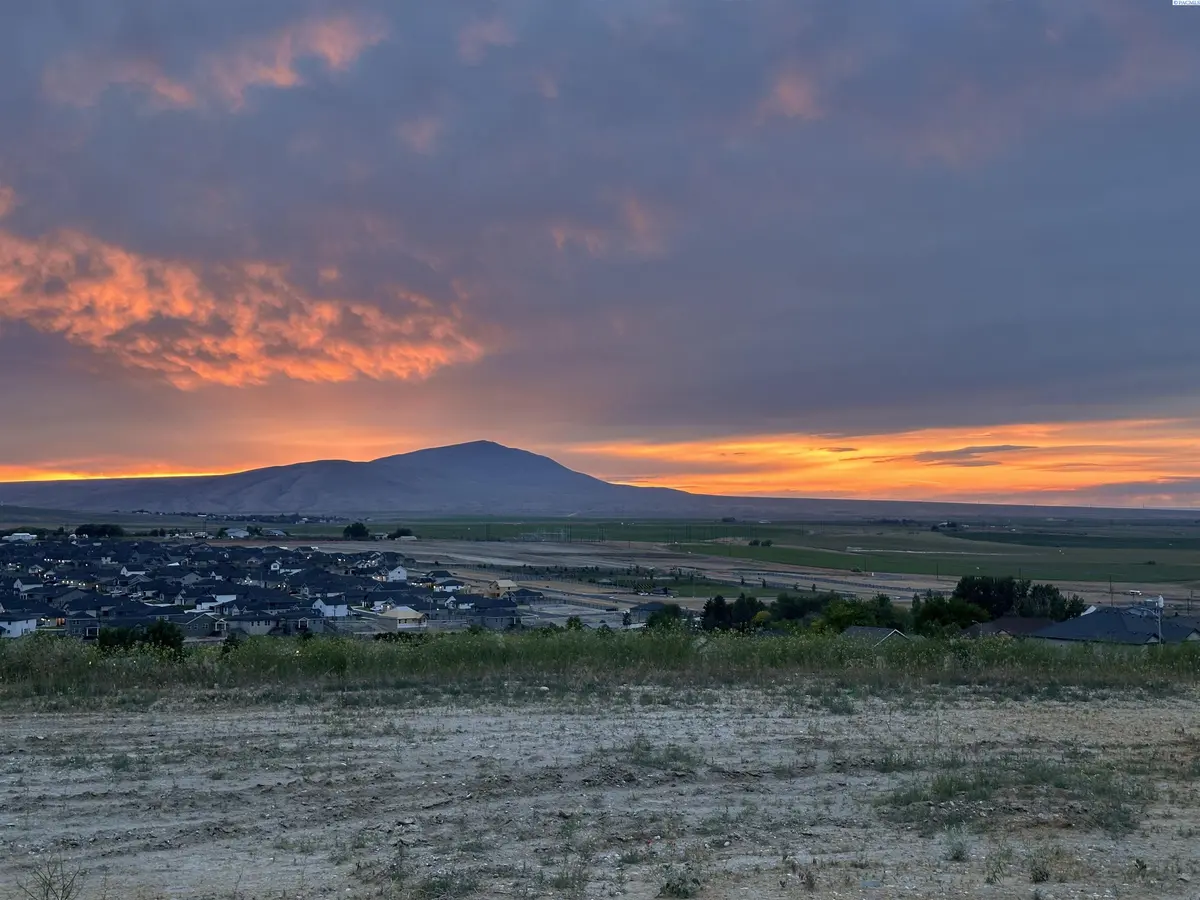 Lot 22 NKA Watermark PH1, West Richland, WA 99353