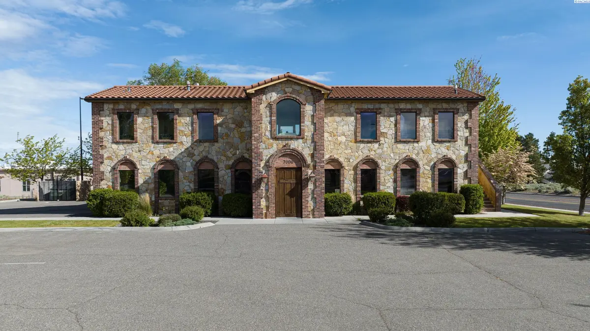 7000 Okanogan Place, Kennewick, WA 99336