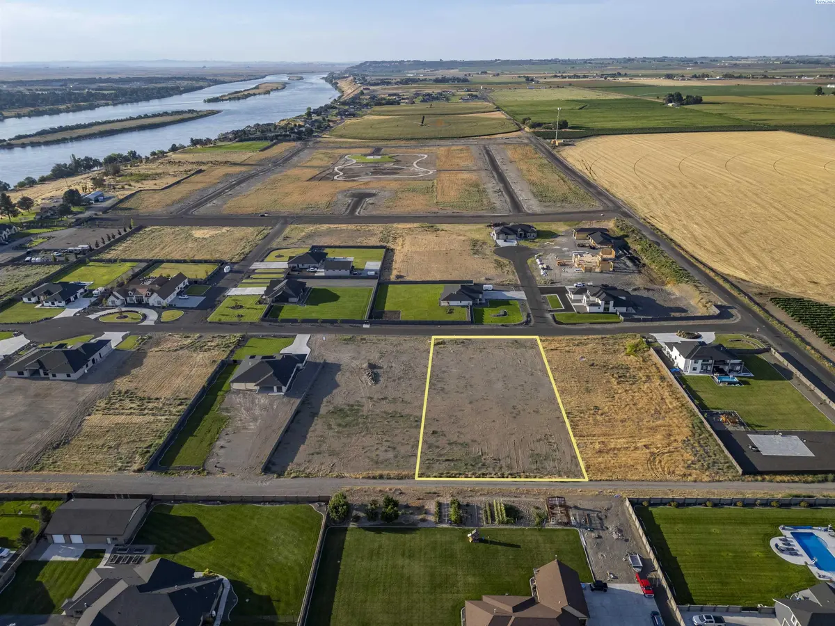 11714 Cordon Crest Court, Pasco, WA 99301