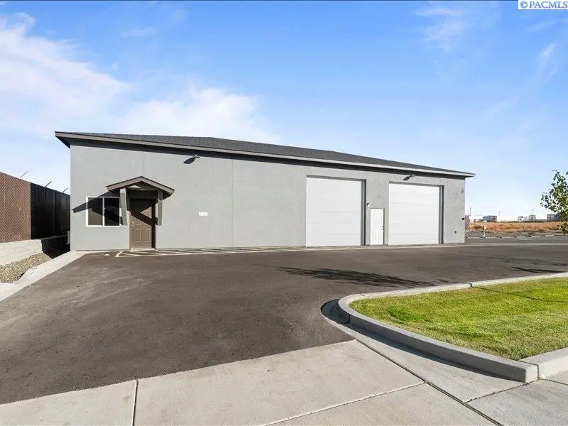 1505 E SPOKANE, Spokane, WA 99301