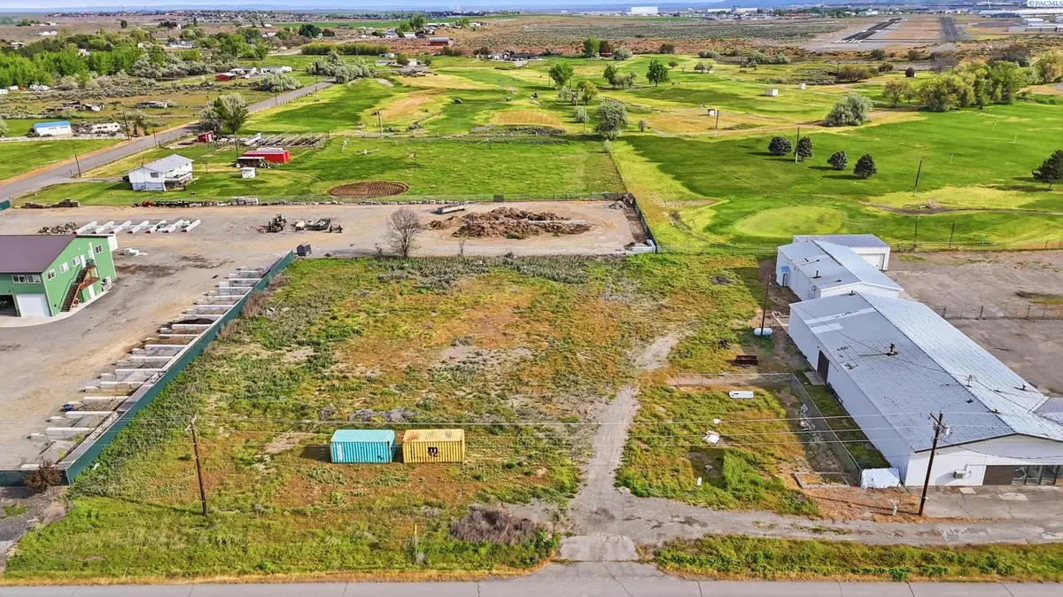 2682 Van Giesen Street, Richland, WA 99352