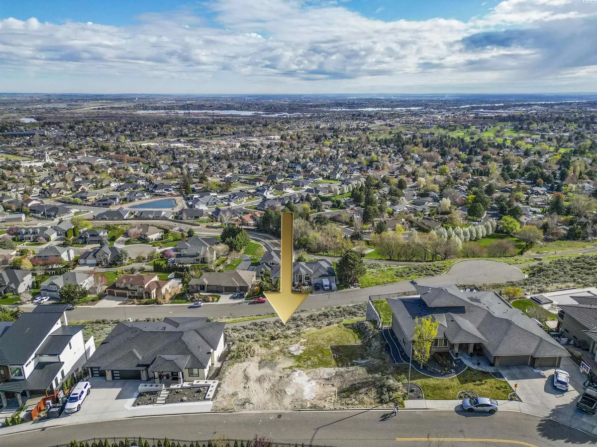 2420 Morency Drive, Richland, WA 99352