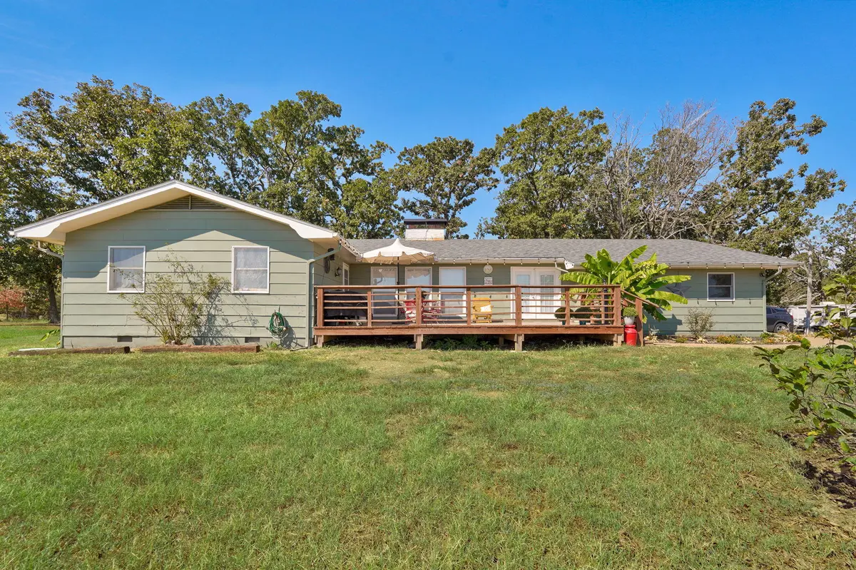 7797 State Highway Cc, Exeter, MO 65647