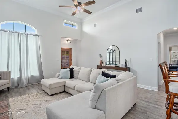 4820 Bogey Lane, Shreveport, LA 71107