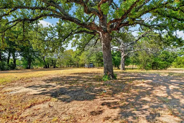 1015 Oak Trail, Union Valley, TX 75474