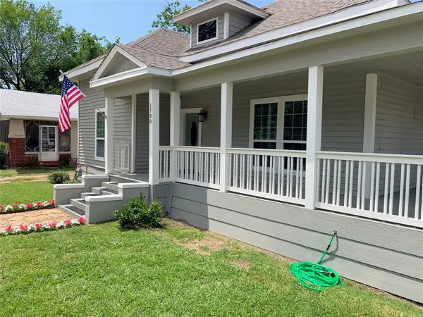 1700 Oneal Street, Greenville, TX 75401