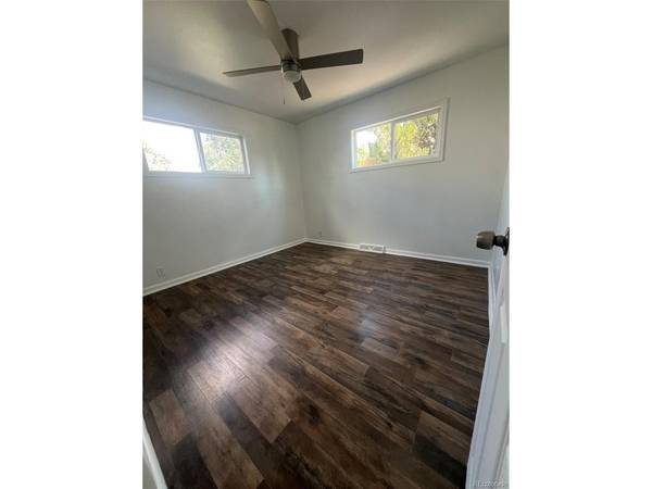 945 Lima, Aurora, CO 80010