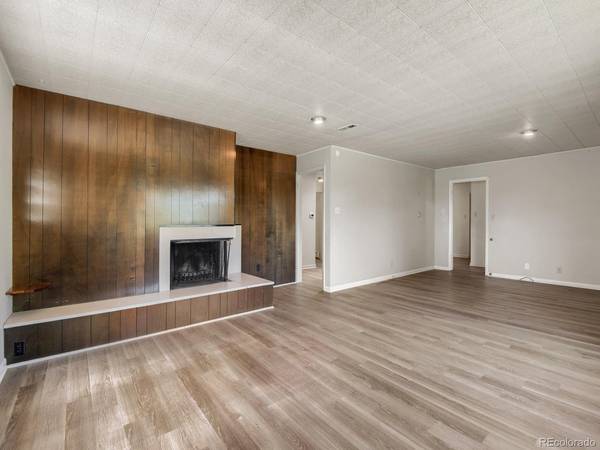 865 S Peterson, Denver, CO 80223
