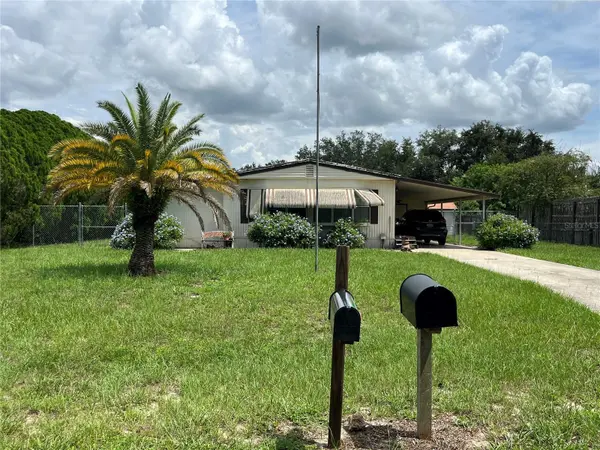 5974 FOXHOLLOW DR, Winter Haven, FL 33884