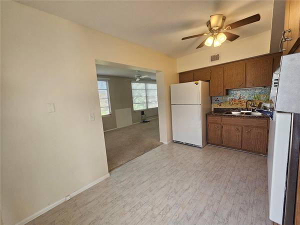 2070 WORLD PARKWAY BLVD #22, Clearwater, FL 33763