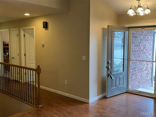 118 Briarwood LN, Aviston, IL 62216