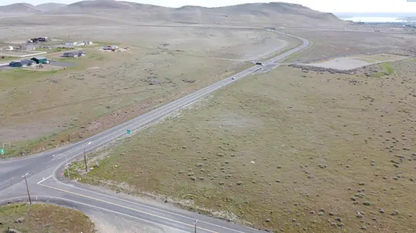 NKA Highway 14, Plymouth, WA 99346