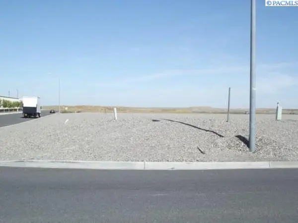 2075 N Commercial Ave - Ste B #B, Pasco, WA 99336