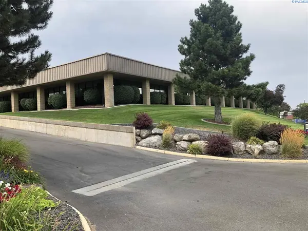8203 W Quinault Street Suite 300 #300, Kennewick, WA
