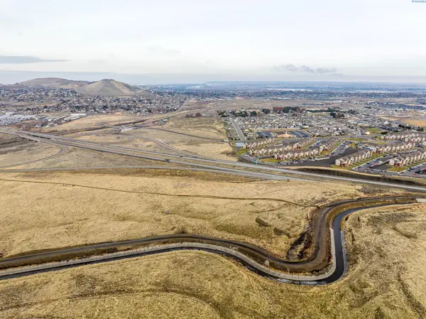 NKA Badger Road, Kennewick, WA 99338