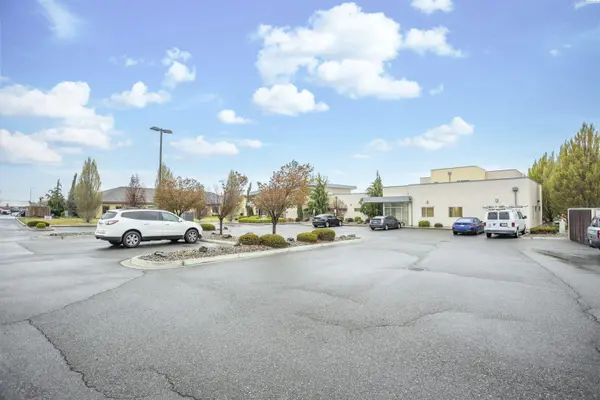 6802 W Rio Grande Ave #C, Kennewick, WA 99336