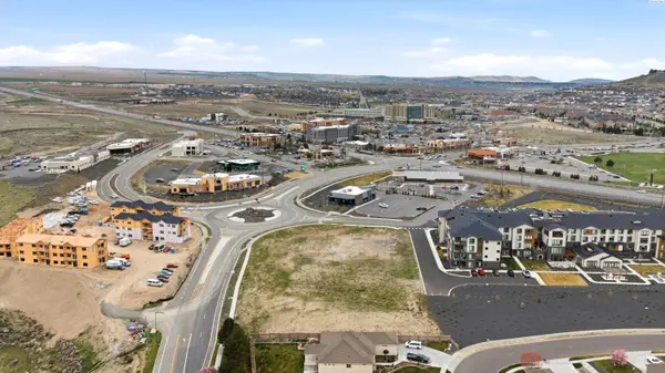 4668 W Hildebrand Blvd., Kennewick, WA 99337