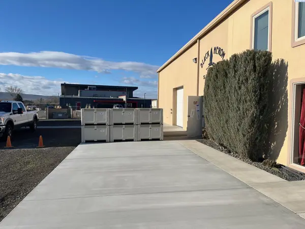 8011 Keene Road, Richland, WA 99353