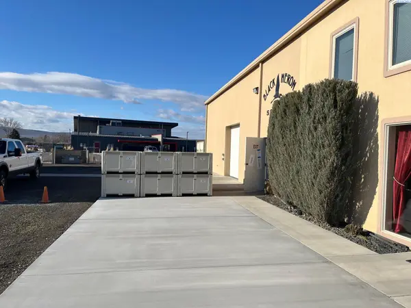 8011 Keene Road, Richland, WA 99353