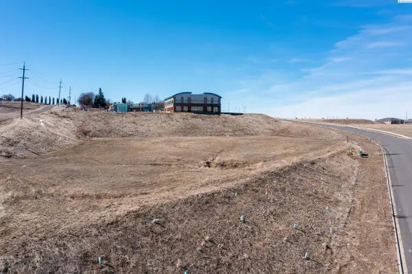 945 SE Clearwater Dr., Pullman, WA 99163
