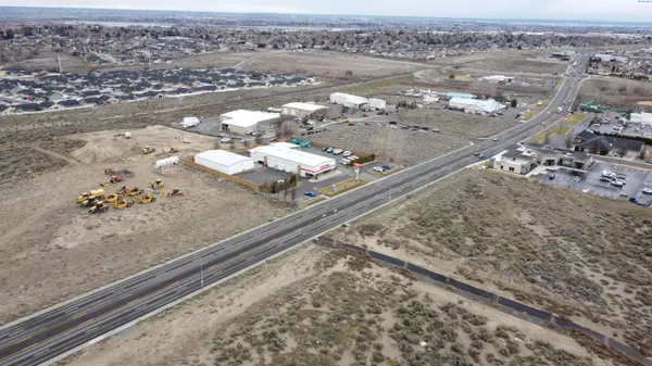 9440 W Clearwater, Kennewick, WA