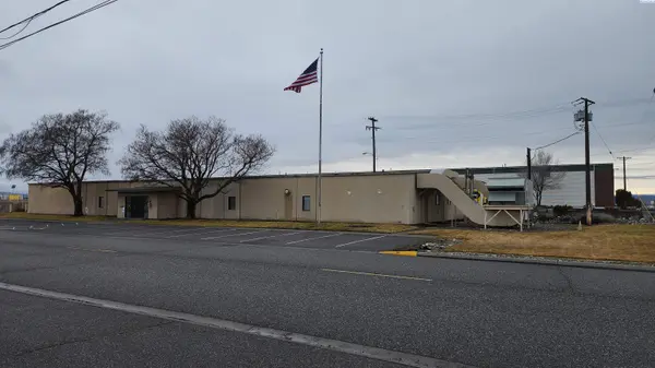 2765 Salk Ave, Richland, WA 99354