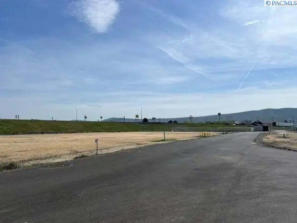 1 NKA Wine Country Rd, Prosser, WA 99350