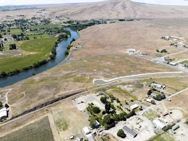 12109 E Ruppert, Benton City, WA 99320