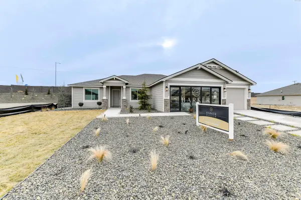 10406 Chinook Dr, Pasco, WA 99301