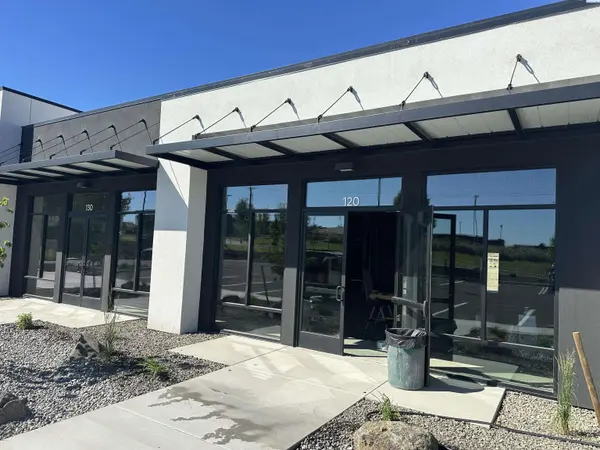 10711 W Clearwater Ave, Ste B #Ste B, Kennewick, WA