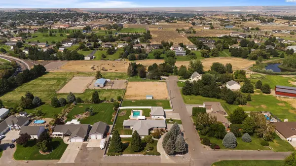 TBD Westlake Dr, West Richland, WA 99353