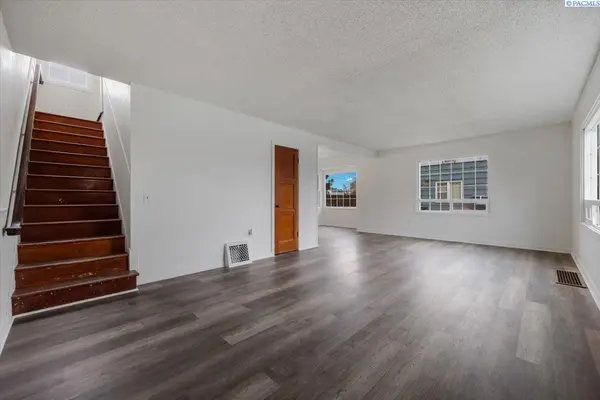 1116 Perkins Avenue #1118, Richland, WA 99354