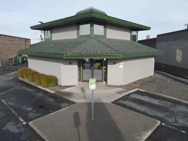 2626 W Kennewick Ave, Kennewick, WA 99336