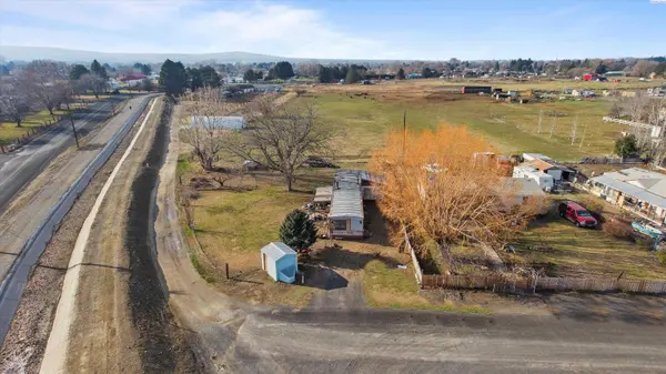 17304 S Short Ave, Finley, WA