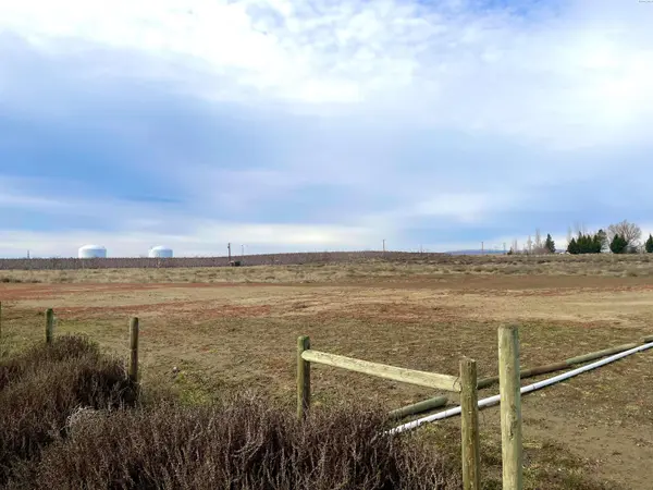 Lot 2 E Christy Rd, Plymouth, WA 99346