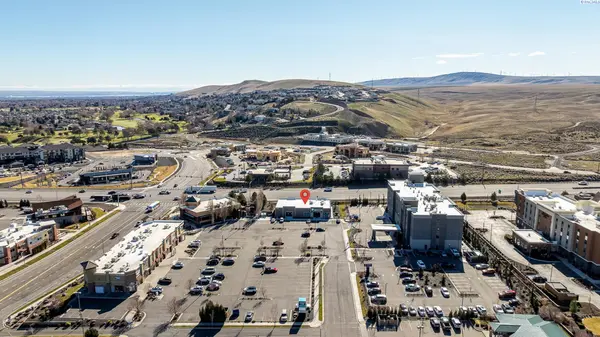 3601 Plaza Way #120, Kennewick, WA 99338