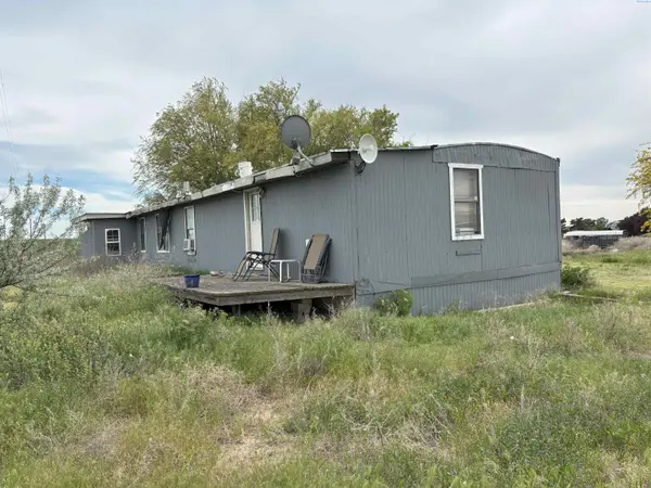 4730 Ringold Rd (Parcel D), Eltopia, WA 99330-9728
