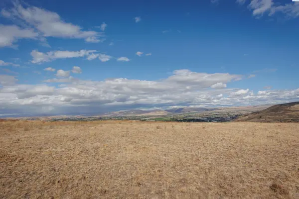 TBD Lookout Pt/Naches River, Selah, WA 98942