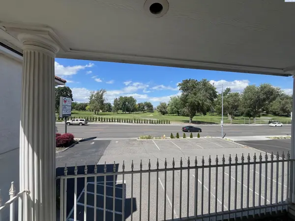 1715 W Kennewick Ave, Kennewick, WA