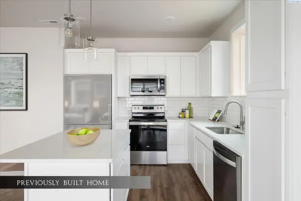 2721 S Beech Street, Kennewick, WA 99337