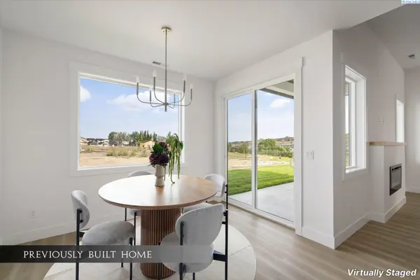 2733 S Beech Street, Kennewick, WA 99337